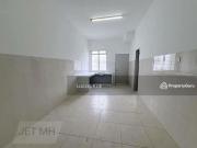 22x90 Jenjarom Double Storey House For Rent