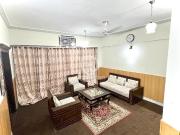 2300 Ft² Flat for Sale