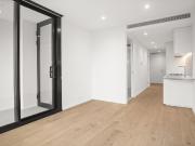 2301/70 Southbank Boulevard, SOUTHBANK VIC 3006