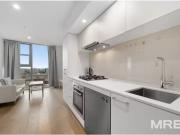 2304/36 La Trobe Street, MELBOURNE Apartment for rent...