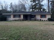 230 N Sunset Ter, Jackson, MS 39212