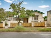 2/31 Dorchester Street