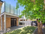 2/31 Peel Street, Kew VIC 3101