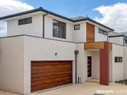 2/31 Remington Drive, Glen Waverley, VIC 3150 Townhouse for.