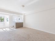 23/1a Elizabeth Bay Road, Elizabeth Bay NSW 2011...