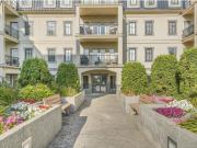 232 1 Hodgson Way NW