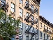 2335 1st Avenue Studio, 1 Bathroom