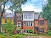 233 Borden Street Upper Toronto ON M5S 2N5 4 Bedroom...
