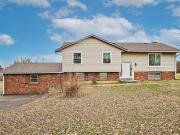 2355 Carrick Rd, Lexington, KY 40511