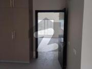 235sq yd Villas at Precinct 31 Close to Gallery and...