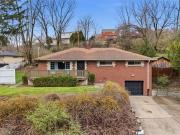 2386 Crestview Rd, Pittsburgh, PA 15216