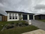 2/39 Eileen Court, Logan Reserve, QLD 4133