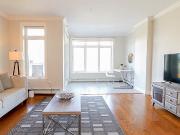 23 066 Lovely Large Condo In Well Kept Halifax Bldg 2...