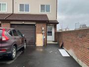 23 35 San Robertoway, Toronto, ON, M3L 2J4 townhouse for...