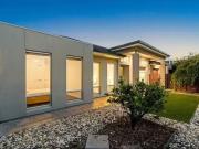 23 Beeston Way, West Lakes, SA 5021