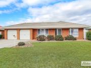 Charming 3 Bedroom Home with Spacious Backyard and...