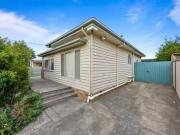 23 Edwards Street, Sebastopol VIC 3356 House For Lease