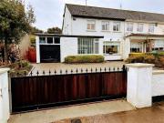 23 Highfield, Drogheda, Louth REA OBrien Collins 4960...