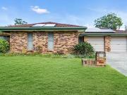 23 Kalmia Court, Elanora, QLD 4221