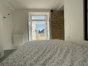 23 M² APARTMENT WITH TERRACE FOR 2 PERSONS SACRÉ CŒUR,...