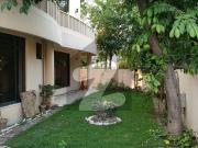 23 Marla Corner Modern Design 6 Bed room Bungalow For...