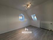 2/3 PIECES EN DERNIER ETAGE PROCHE ORANGERIE