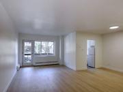 2400 Van Horne Street