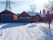 2403 Sunnidale Road, Springwater, ON, L0M 1T2 house for...