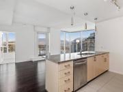 2404 1211 melville street, vancouver