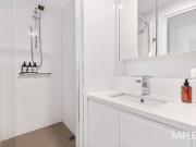 2405/42 Balston Street, Southbank