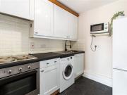240,000 | 5 Duff House, 13 15 Summerhill Parade, Dublin...