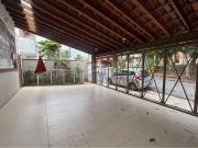 240 Área Útil Casa Alugar, 3 Dormitórios localizado em...