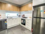 2/40 Lakeside Circuit, Cessnock, NSW 2325 House for Rent...