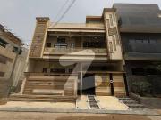 240 Square Yards House In Stunning Karachi University...