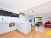 24/122 Mounts Bay Road, PERTH House for rent Listed by...