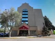 2412 80 Plaza Dr, Winnipeg, MB, R3T 5S1 condo for sale List.