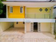 241,10 Área Útil Casa Alugar, 5 Dormitórios localizado...