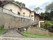 242 Área Útil Casa de Condomínio Alugar, 4 Dormitórios...