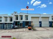242 sqm Warehouse with Air Conditioned Office and Mezzanine