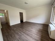 Renovated 2 Bedroom Unit Close to City Renovated 2 Bedroom Unit Close to City