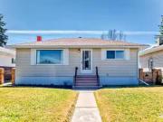 2433 25 Avenue Nw, Calgary, AB, T2M 2C6 house for sale List.