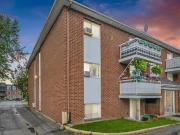 2459 Cléroux Crescent #4: 2 Bedroom Apartment Gloucester