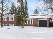 246 Hodgson Drive, Newmarket, ON, L3Y 1E2 house for sale...