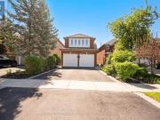 2470 Strathmore Crescent, Mississauga, ON, L5M 5K9 house...