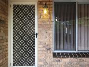 2/490 Breen Street, Lavington NSW 2641 Apartment For...