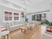 Fully furnished Perfect Bronte Beach Getaway