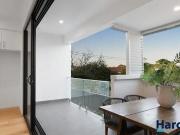 2/49 Noble Street, CLAYFIELD, QLD 4011