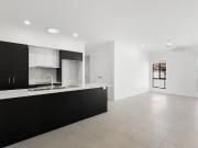 2/49A President Poincare Parade, Tanilba Bay, NSW 2319