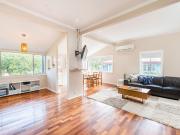 24 Binya Street Holland Park QLD 4121, Australia