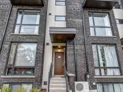 24 Fieldway Road 7 Toronto ON M8Z 3L2 2 Bedroom House...